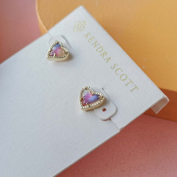 Kendra Scott - Ari Heart Watercolor Gold Stud Earrings - NEW - Picture 3 of 3